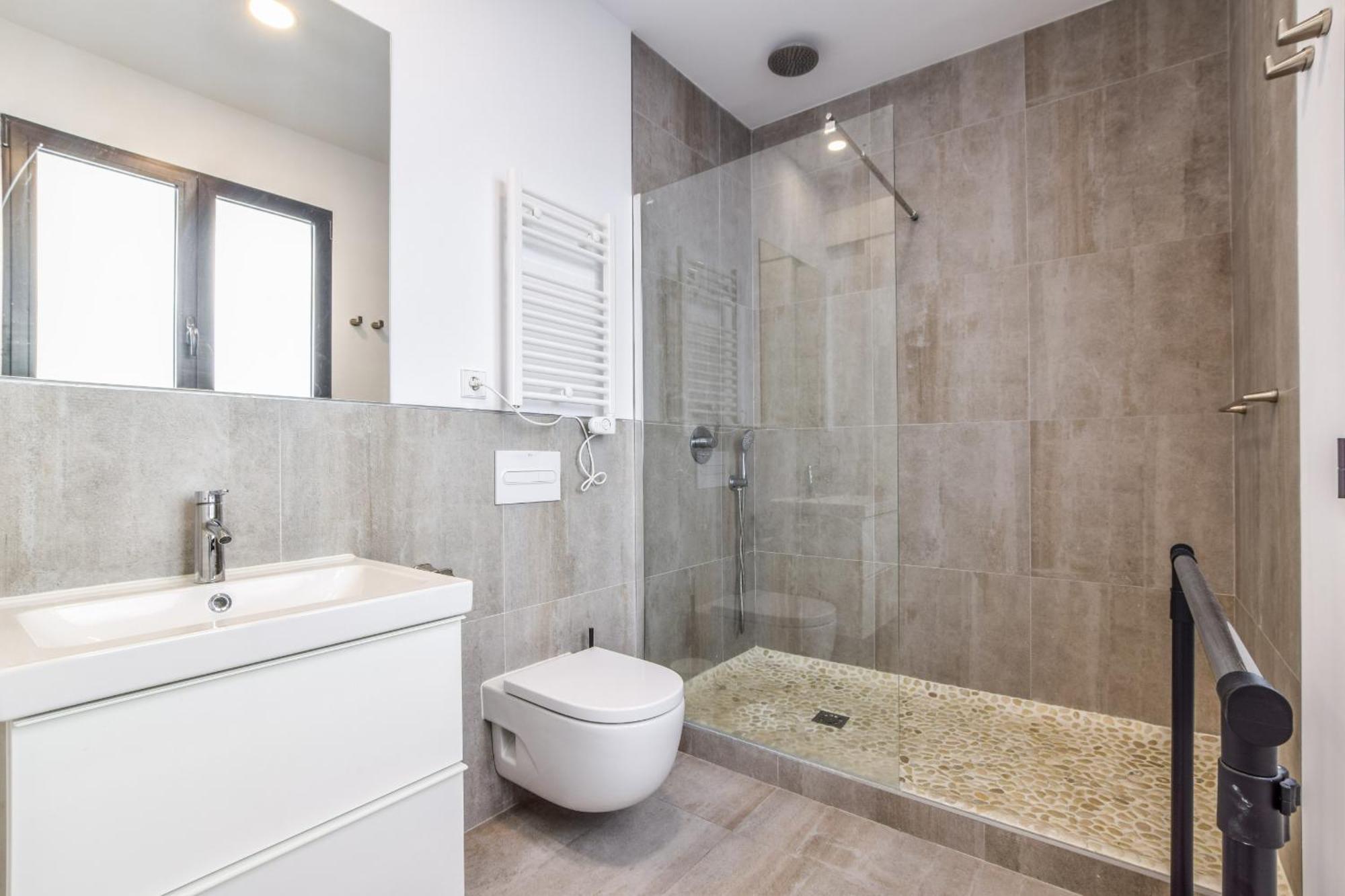 Loft Exclusivo Reformado De Diseno Alquiler Temporal Apartment Madrid Bagian luar foto