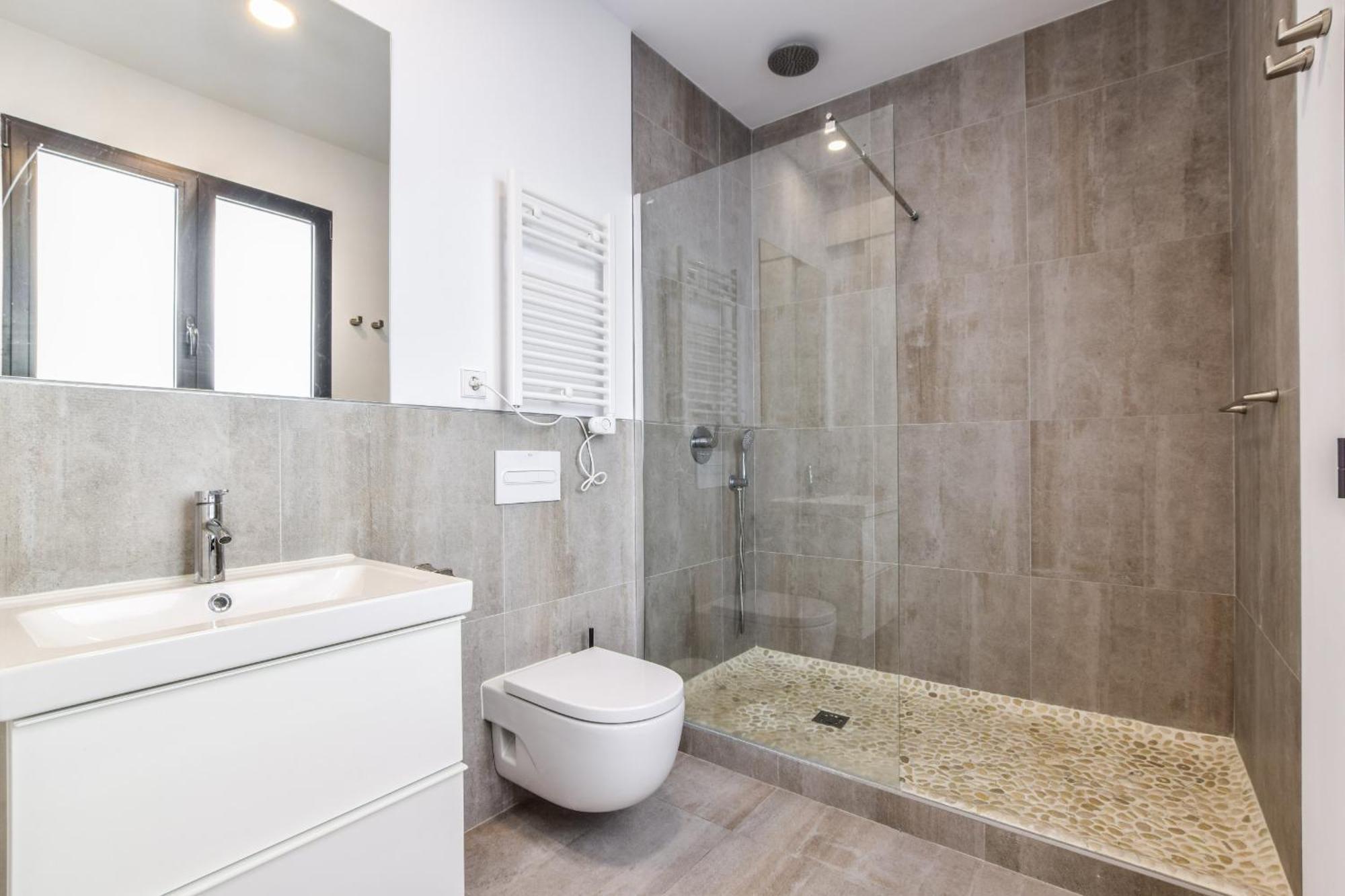 Loft Exclusivo Reformado De Diseno Alquiler Temporal Apartment Madrid Bagian luar foto